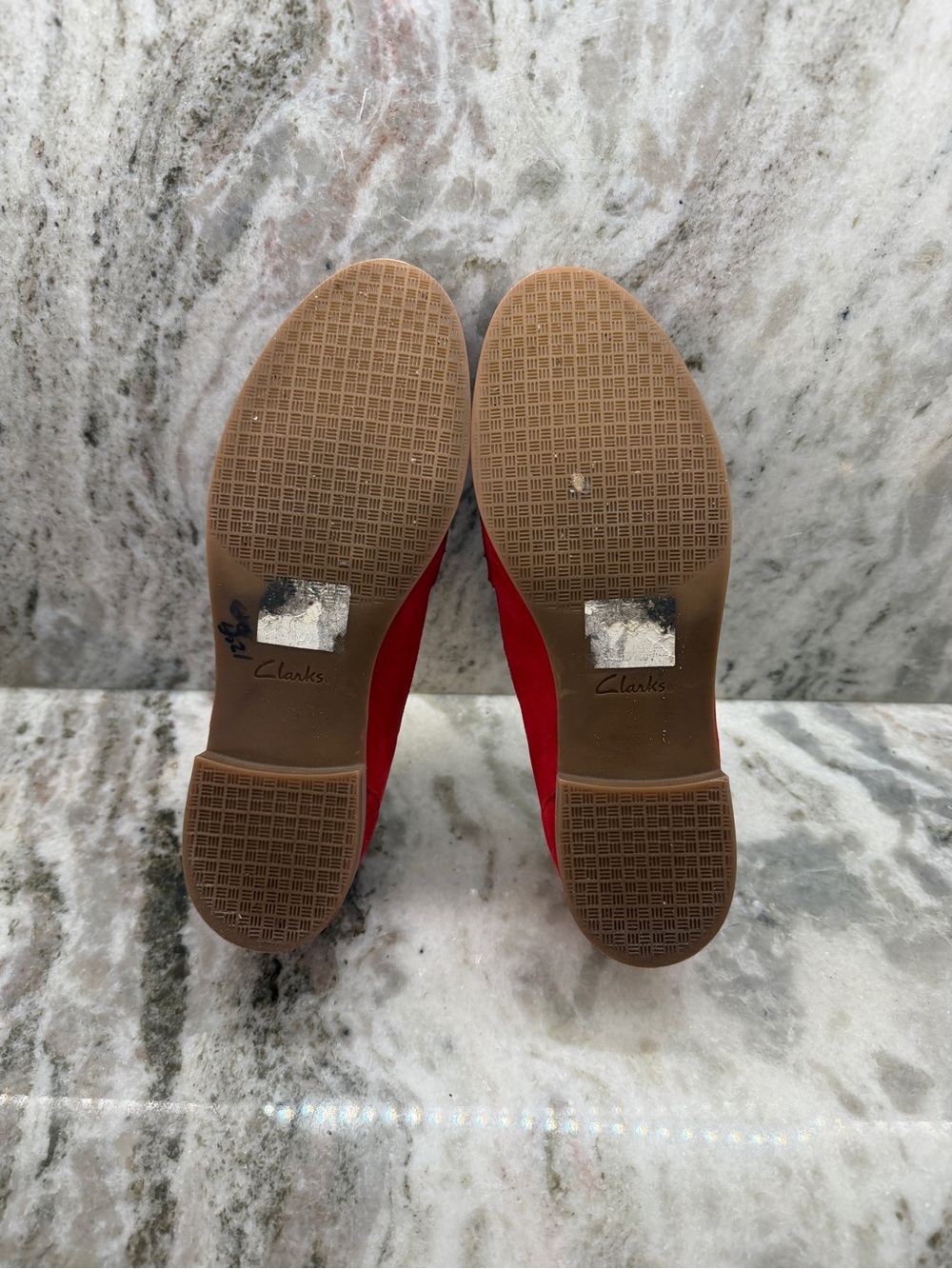 Clarks Ultimate Comfort Collection Women’s Vibrant Red Suede Penny Loafers - Picture 5 of 7